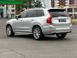 Volvo XC90 foto 2