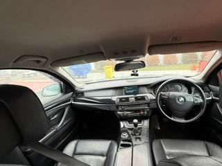 BMW 5 Series foto 4