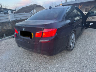 BMW 5 Series foto 10