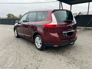 Renault Grand Scenic foto 6