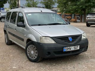 Dacia Logan foto 1