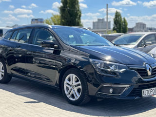 Renault Megane foto 2