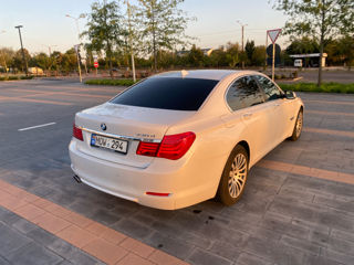 BMW 7 Series foto 4