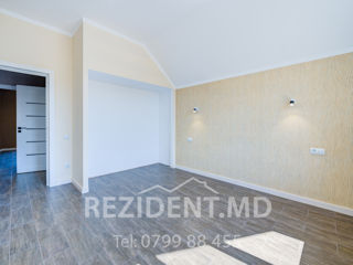 Casa cu 2 nivele si subsol in Durlesti, 5 dormitoare plus salon, 215 mp.(pret redus) foto 14