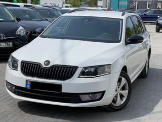 Skoda Octavia foto 1