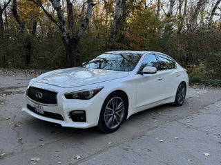 Infiniti Q50 foto 8