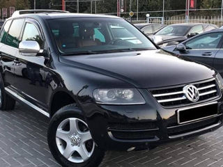 Volkswagen Touareg foto 2