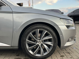 Skoda Superb foto 7