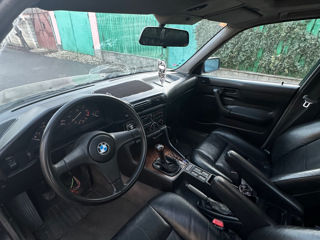 BMW 5 Series foto 7