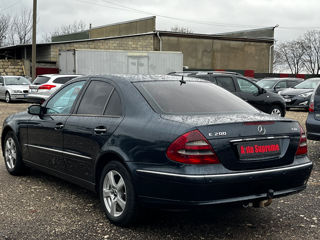 Mercedes E-Class foto 4