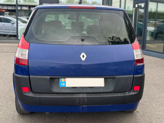 Renault Grand Scenic foto 6