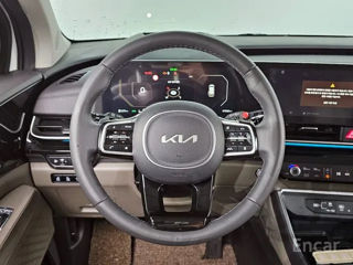 KIA Carnival foto 9