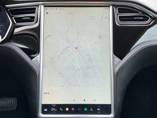 Tesla Model S foto 14