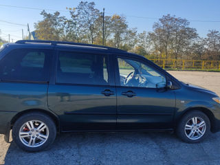 Mazda MPV foto 3