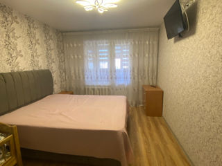 Apartament cu 2 camere, 60 m², Centru, Chișinău foto 2