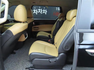 KIA Carnival foto 5