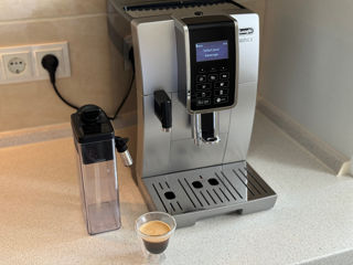 Кофемашина / automat de cafea Delonghi dinamica foto 5