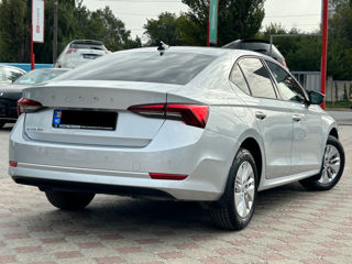 Skoda Octavia foto 4