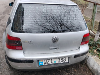 Volkswagen Golf foto 2