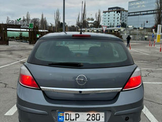 Opel Astra foto 2