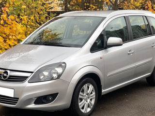 Opel Zafira foto 5