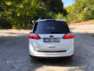 Ford Grand C-MAX foto 5