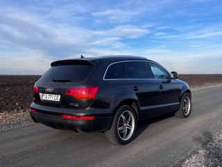 Audi Q7 foto 4