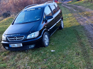 Opel Zafira foto 7