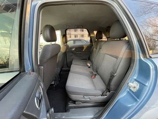 Opel Meriva foto 9