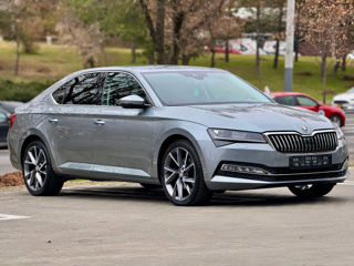 Skoda Superb foto 7