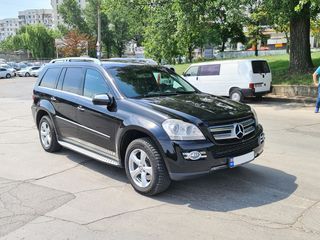 Mercedes GL Class foto 1