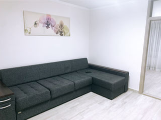 Ap. 3 cam., 98 м², 14/14 et.