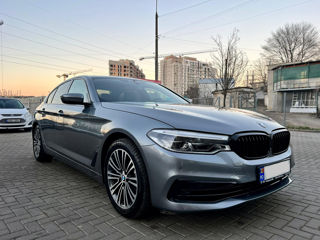 BMW 5 Series foto 9