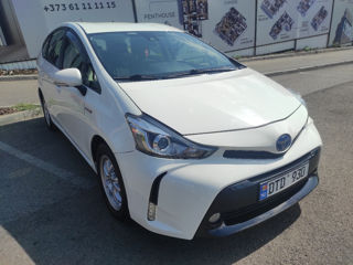 Toyota Prius + foto 2