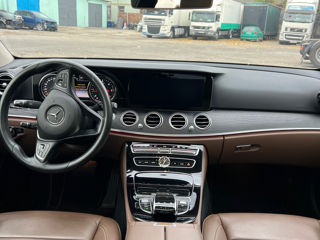 Mercedes E-Class foto 5