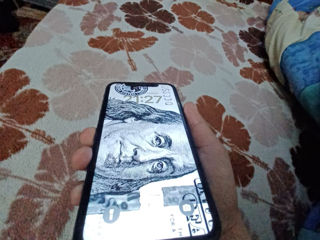 Vand iPhone 11 black!! foto 2