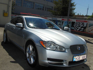 Jaguar XF foto 3