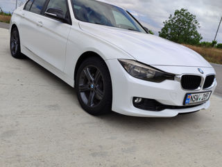 BMW 3 Series foto 10