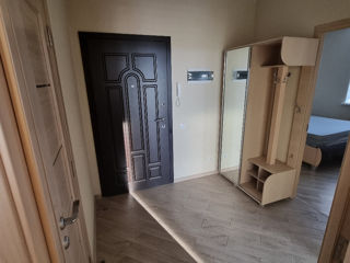 Apartament cu 2 camere, 56 m², Centru, Chișinău foto 5