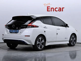 Nissan Leaf foto 2