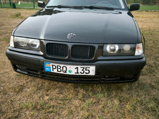 BMW 3 Series foto 7