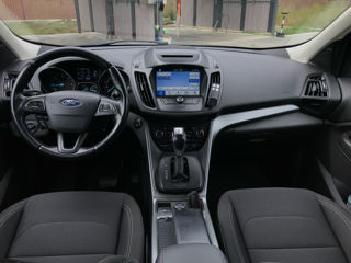 Ford Kuga foto 7