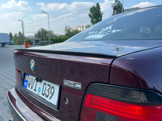 BMW 5 Series foto 7