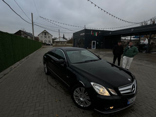 Mercedes E-Class Coupe foto 8