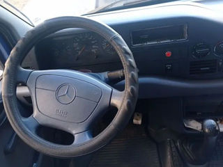 Mercedes 312. 2.9 foto 4