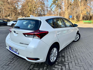 Toyota Auris foto 4