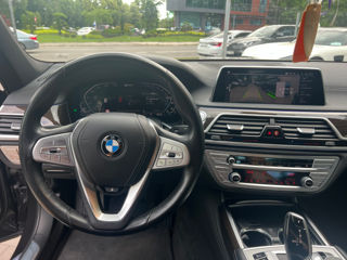 BMW 7 Series foto 6