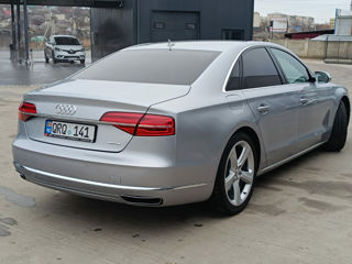 Audi A8 foto 4