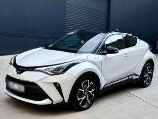 Toyota C-HR foto 4