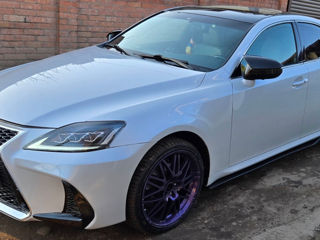 Lexus IS Series